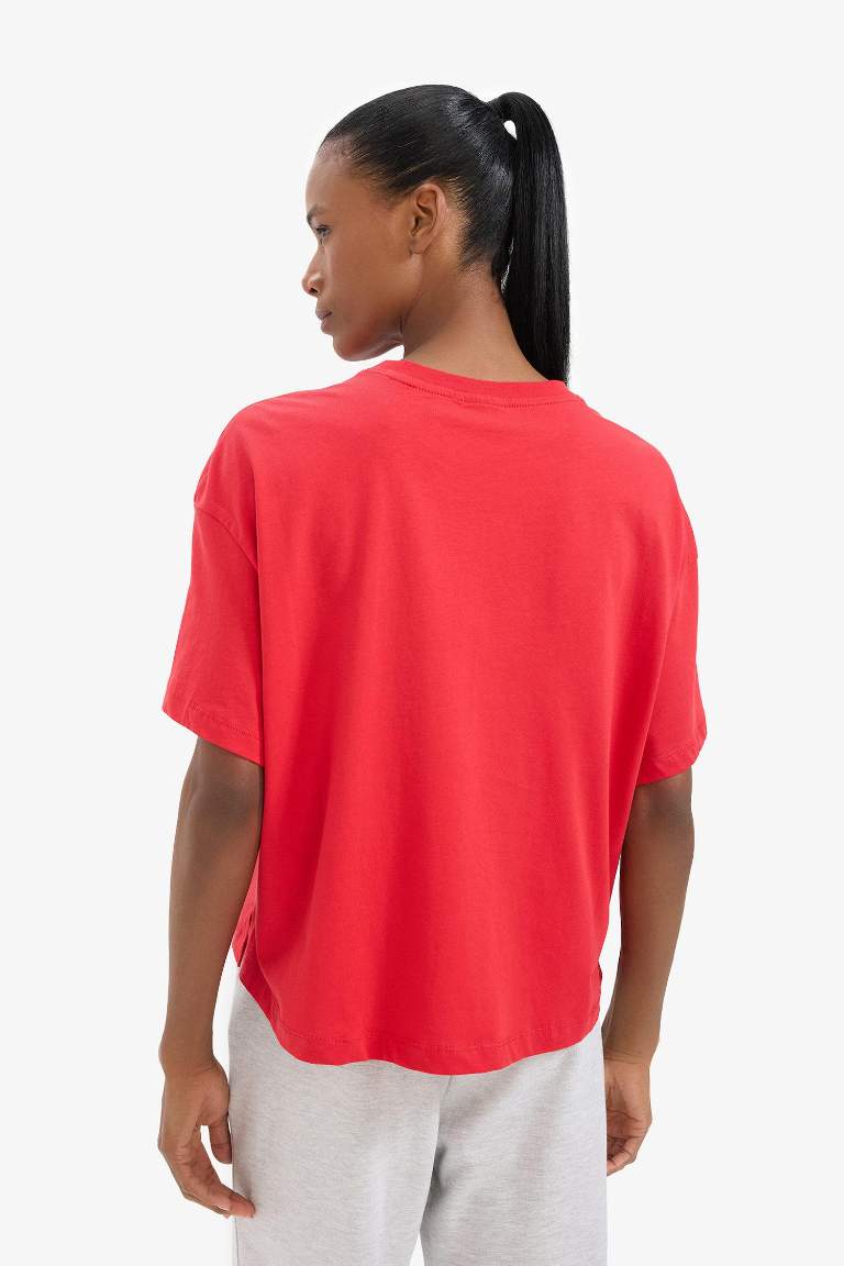 Oversize футболка DeFactoFit NBA Chicago Bulls свободного кроя с круглым вырезом и вышивкой, с коротким рукавом