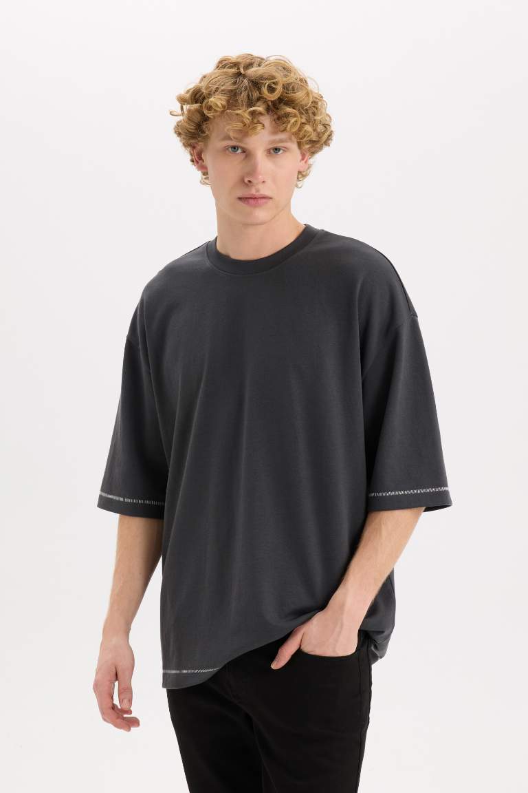 Loose Fit Crew Neck Short Sleeve Heavy Fabric T-Shirt