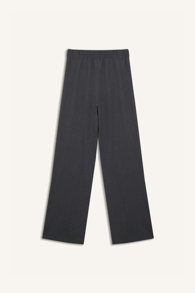 Wide Leg Regular Hem Trousers