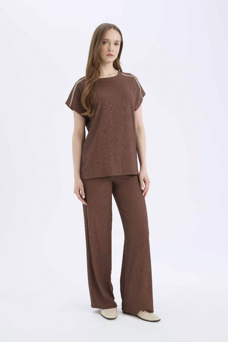 Wide Leg Flexible Waist Curly Trousers