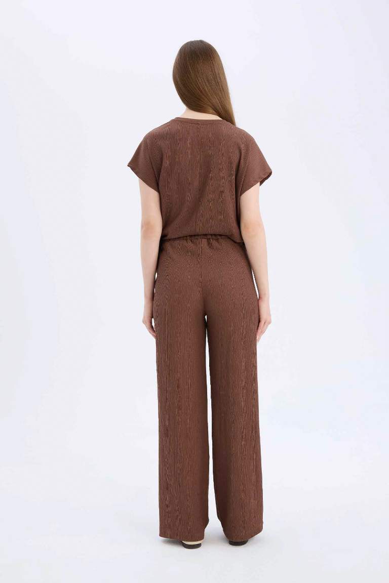 Wide Leg Flexible Waist Curly Trousers