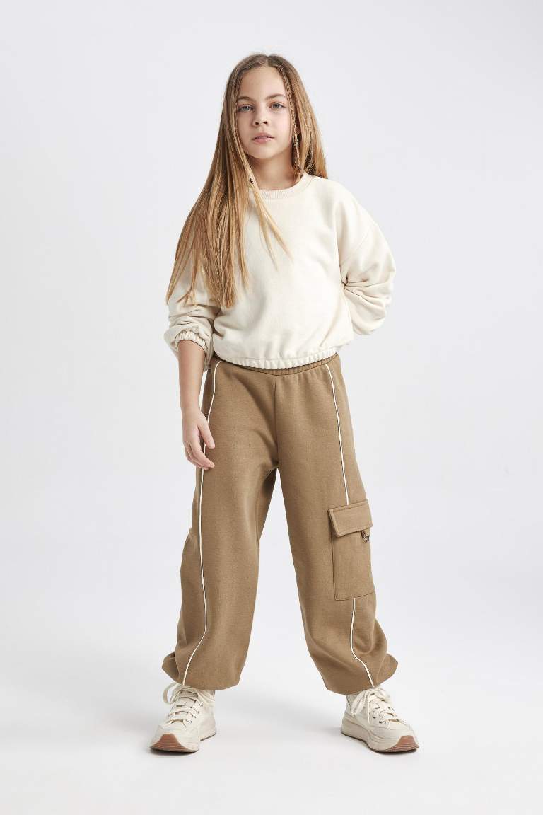 Girl Loose Fit Thick Cargo Pocket Sweatpants