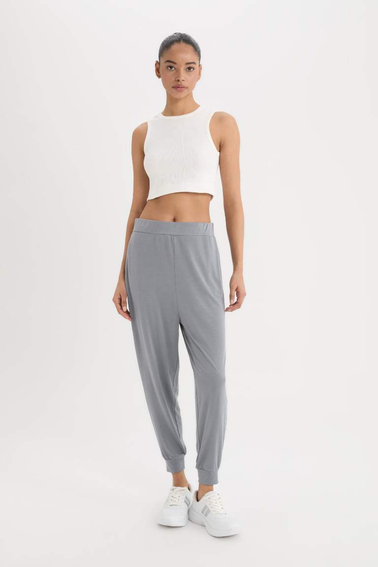 DeFactoFit Oversize Geniş Kalıp Sporcu Pantolon Jogger Paça Standart Boy Modal Kumaş