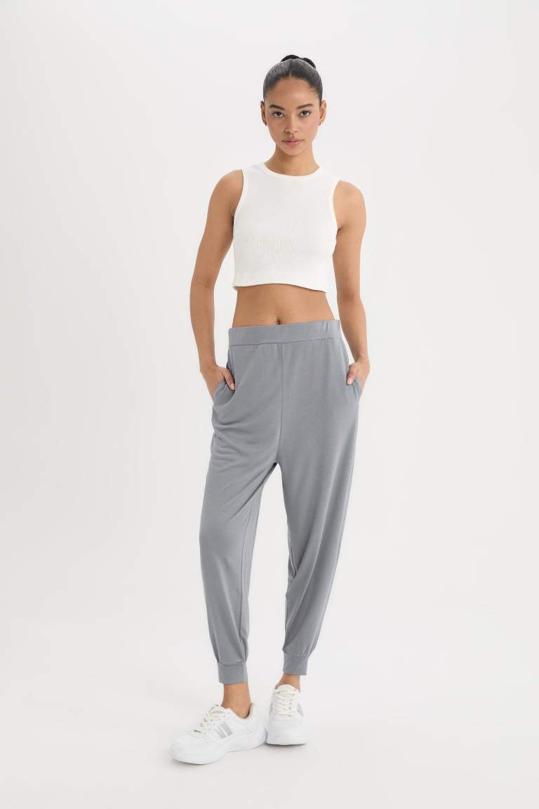 DeFactoFit Oversize Geniş Kalıp Sporcu Pantolon Jogger Paça Standart Boy Modal Kumaş