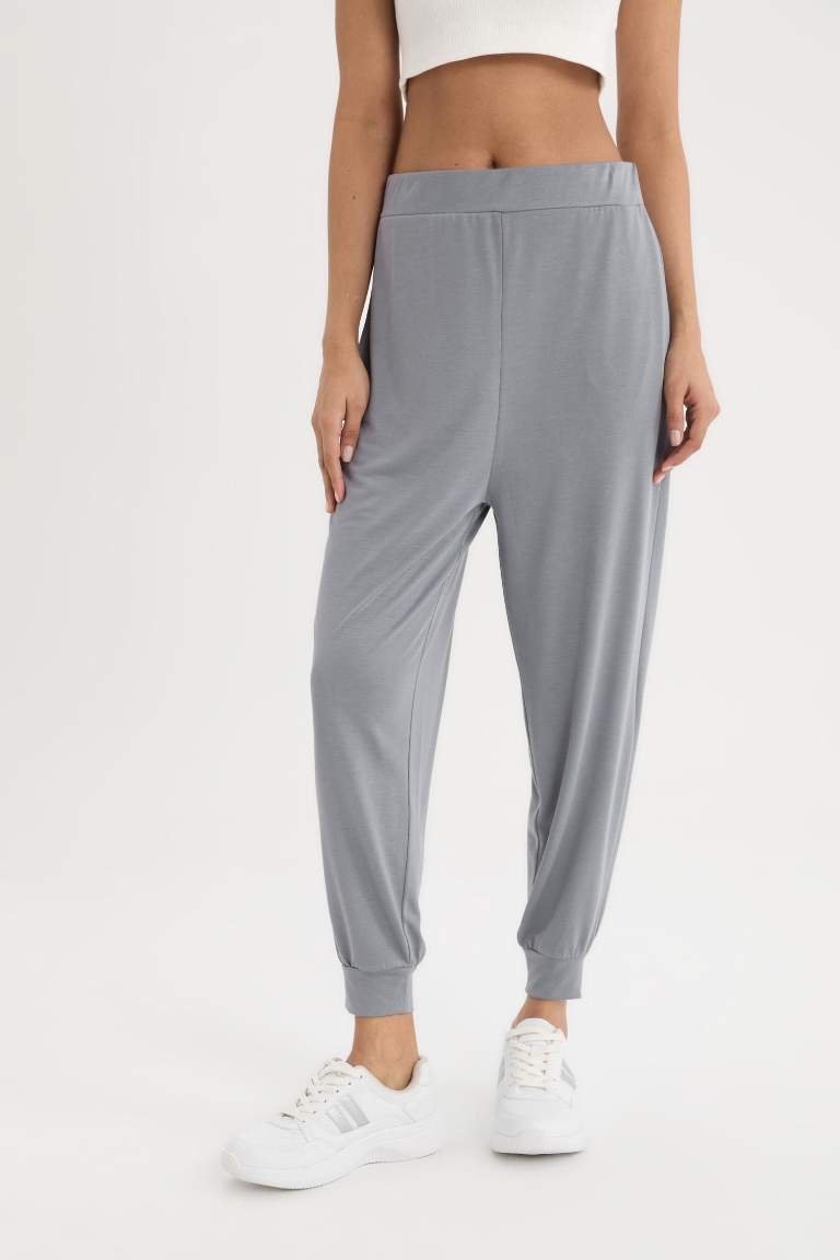 DeFactoFit Oversize Geniş Kalıp Sporcu Pantolon Jogger Paça Standart Boy Modal Kumaş