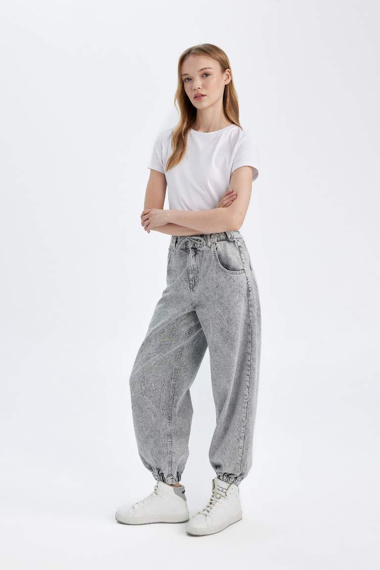 Pantalon Jogging en Jean Taille Haute Délavé