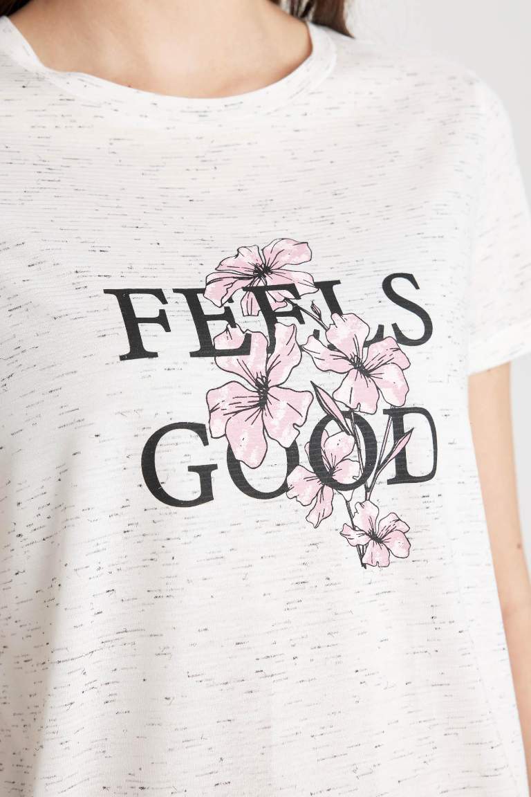 Regular Fit Crew Neck Floral Short Sleeve T-Shirt