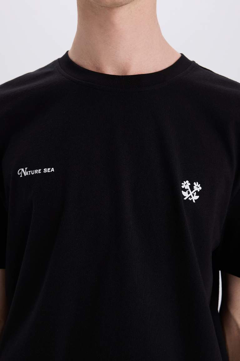 Regular Fit Crew Neck Printed T-Shirt