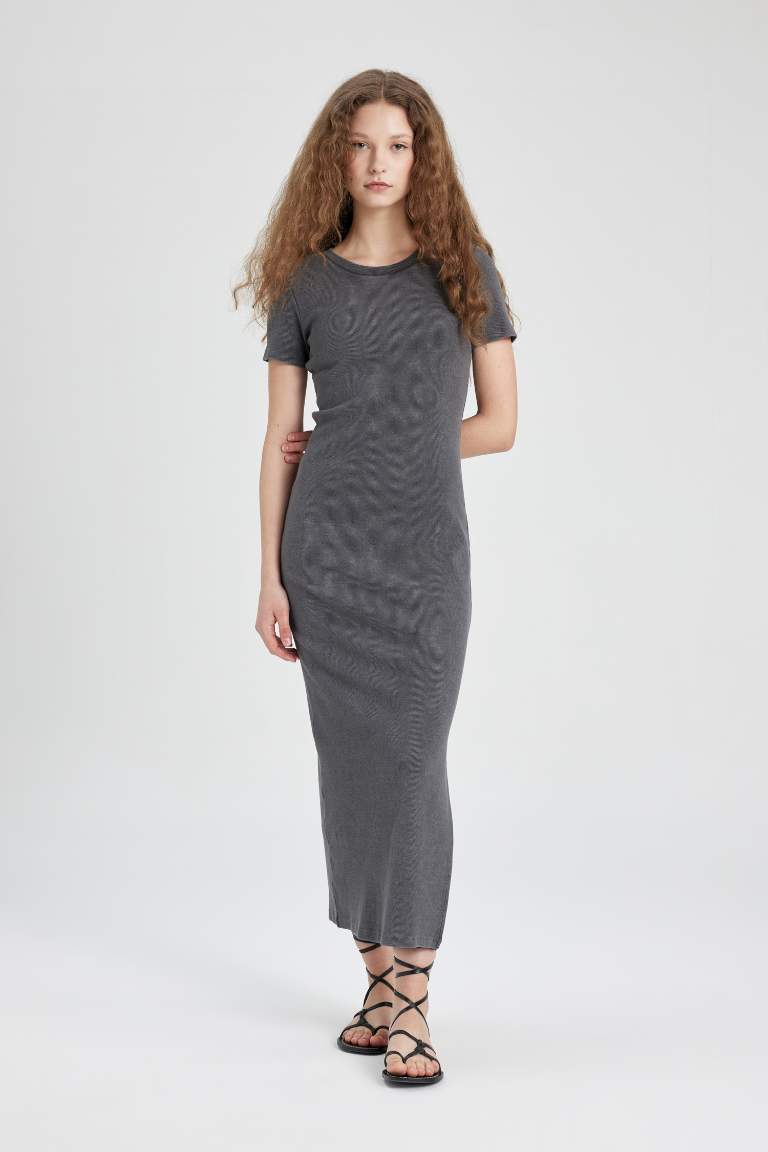 Bodycon Crew Neck Ribbed Camisole Maxi Dress