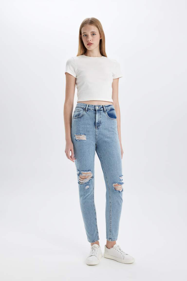 Pantalon Mom Jean Délavé Taille Haute avec Détail Déchiré