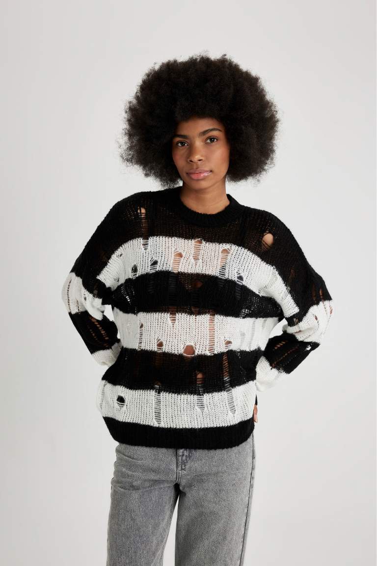 Oversize Fit Striped Crew Neck Openwork Knitted Pullover