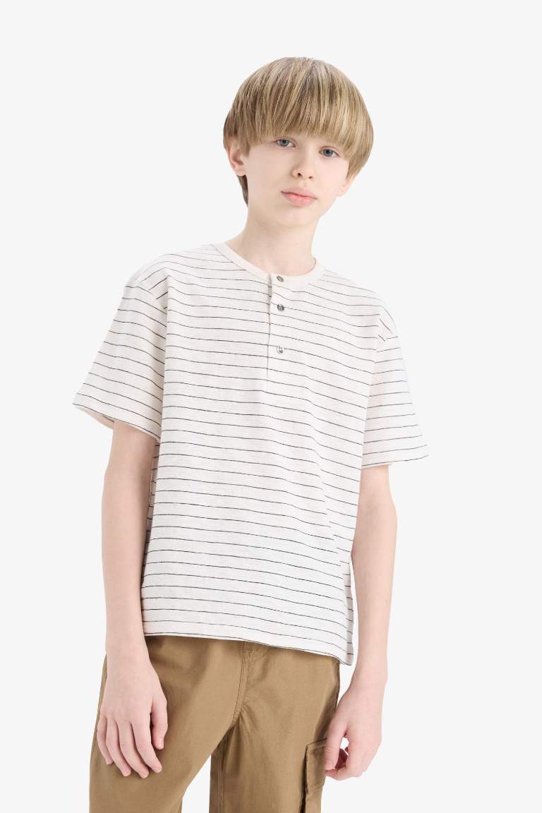 Boy Regular Fit Collar Short Sleeve T-Shirt