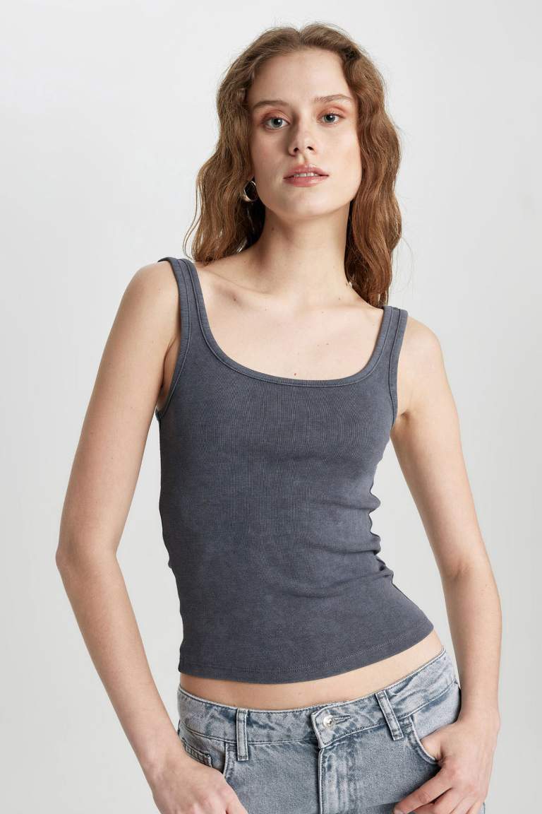 Slim Fit Ribana Crew Neck Sleeveless Tank Top