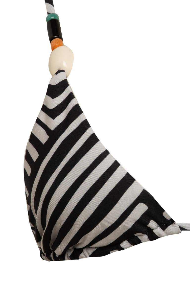 بكيني توب مخطط قصة عادية من Fall in Love