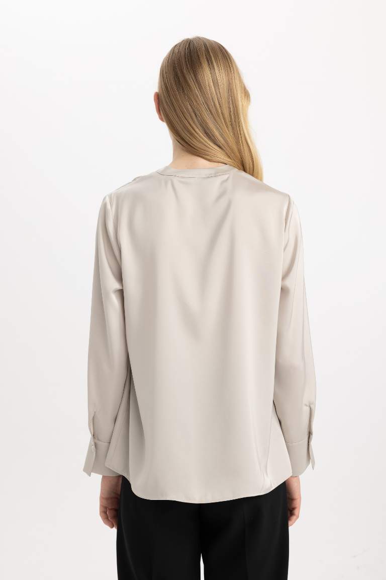 Beige Woman Regular Fit V Neck Long Sleeve Blouse 3083241 Defacto 7947