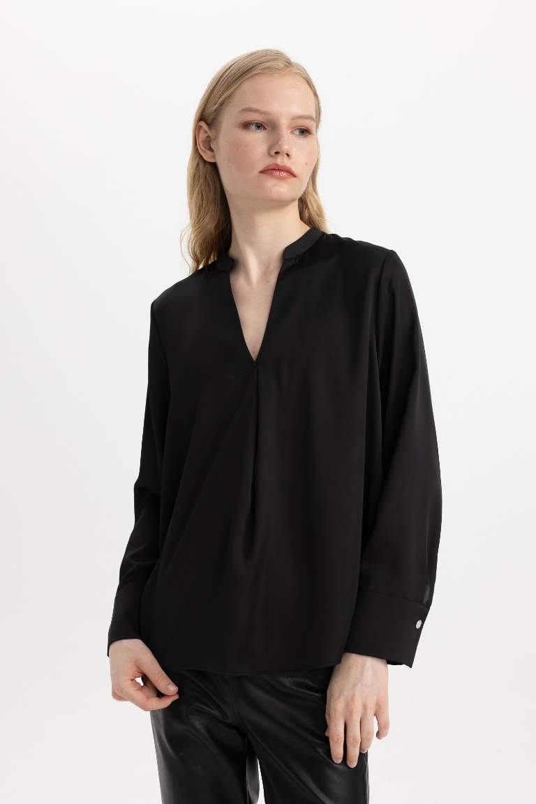 Black Woman Regular Fit V Neck Long Sleeve Blouse 3083243 Defacto 9234