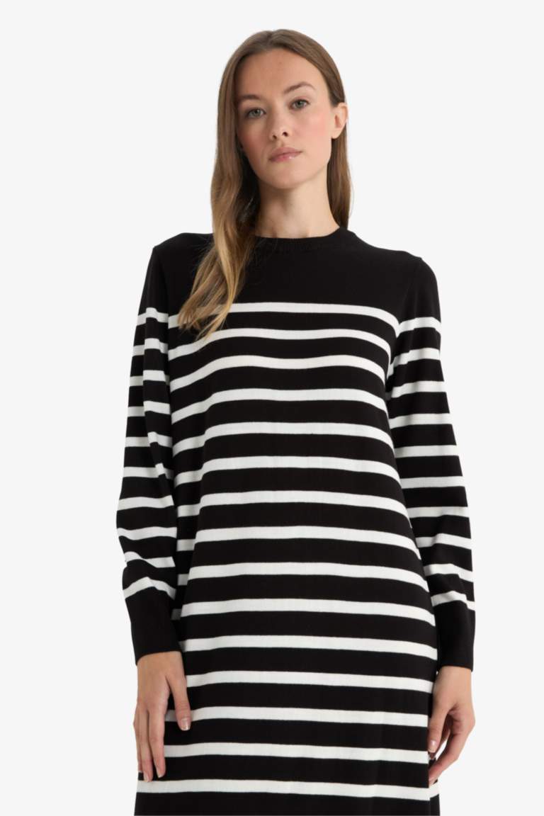 Regular Fit Dress