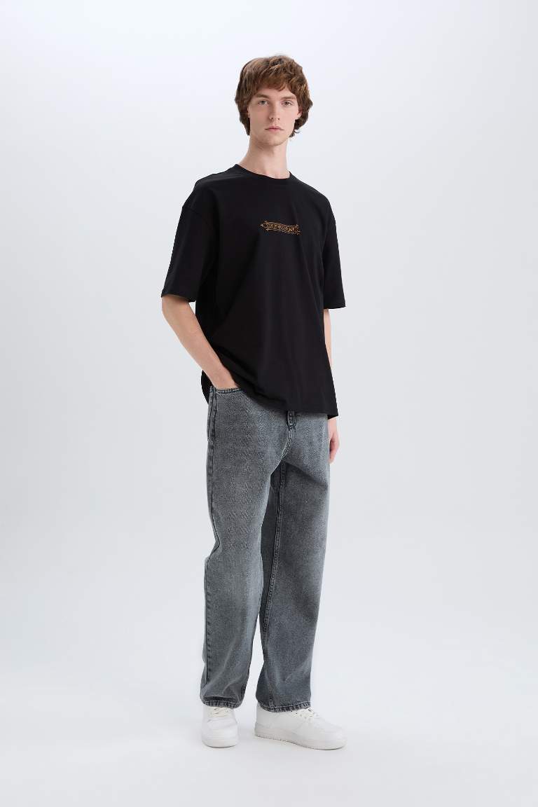 Oversize Fit Crew Neck T-Shirt