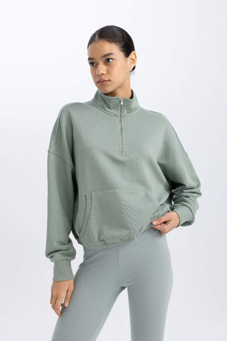 DeFactoFit Stand Collar Sports Crop Sweatshirt