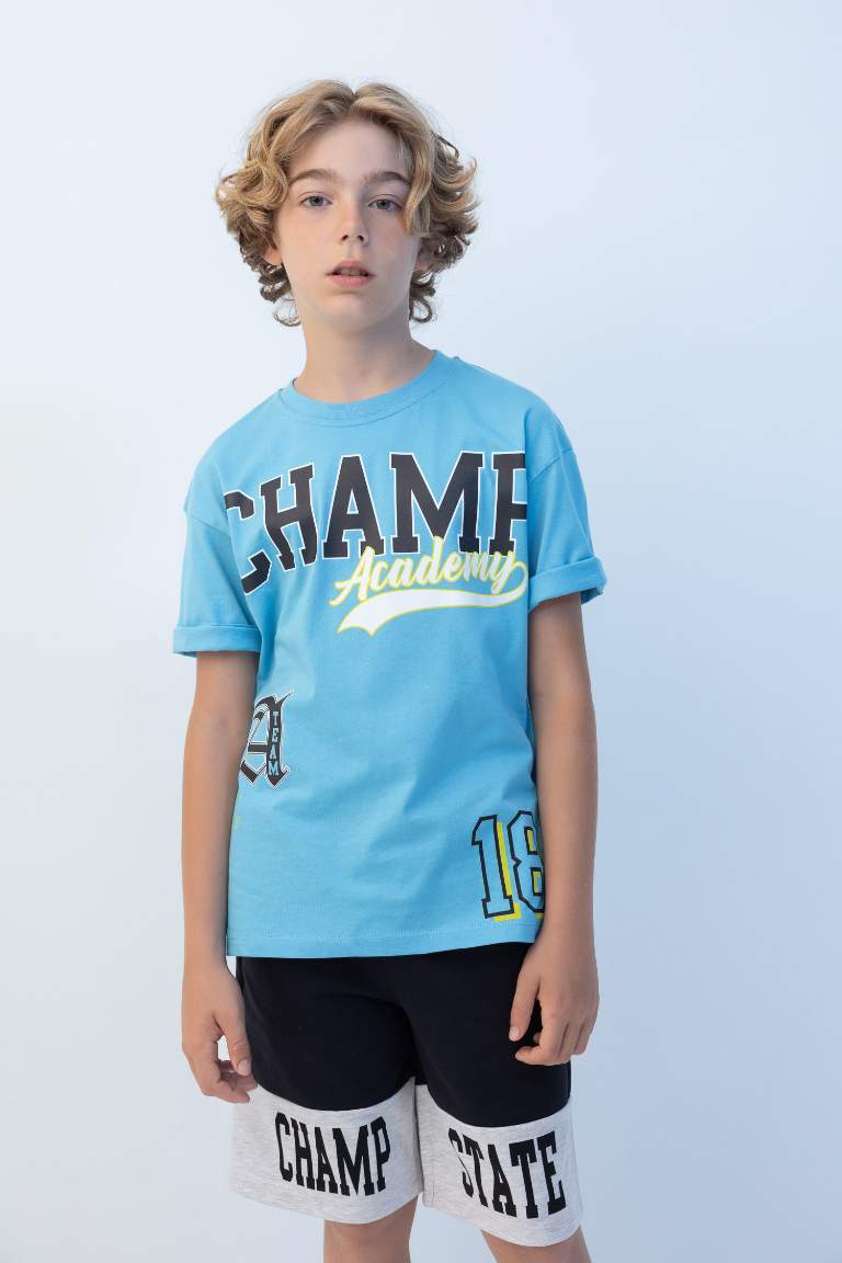 Boy Oversize Fit Crew Neck Printed T-Shirt