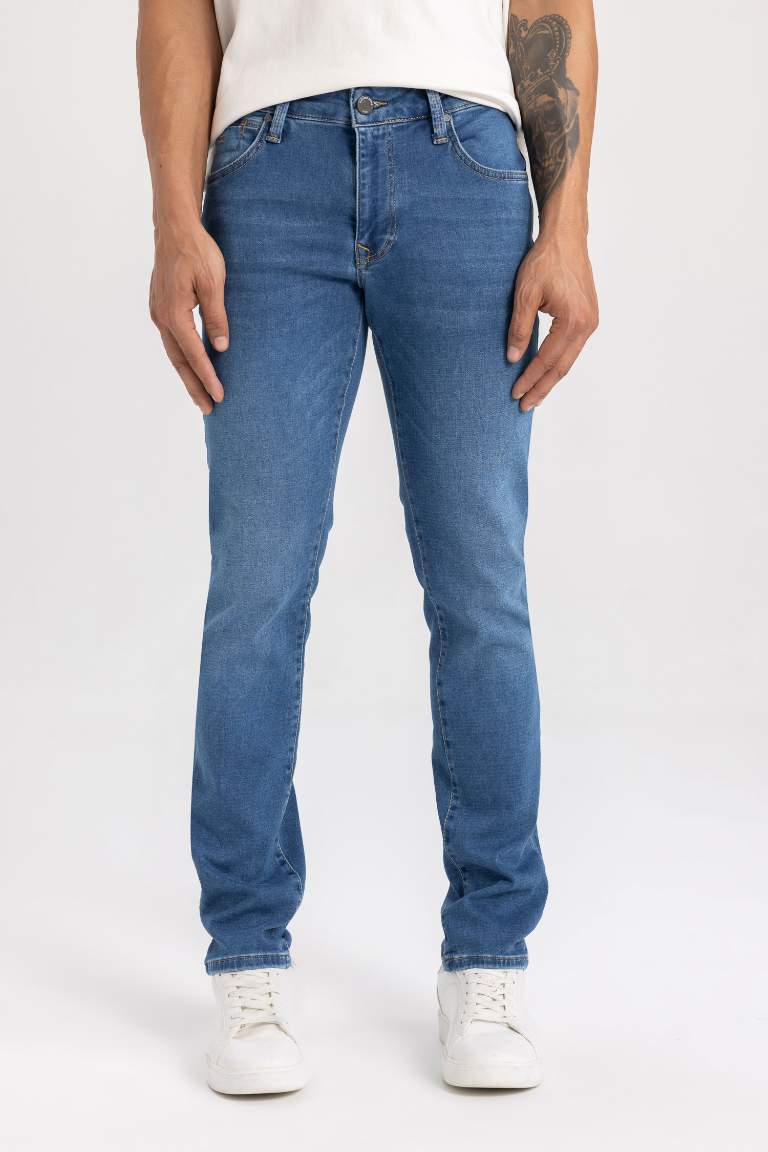 Jean Coupe slim à taille normale