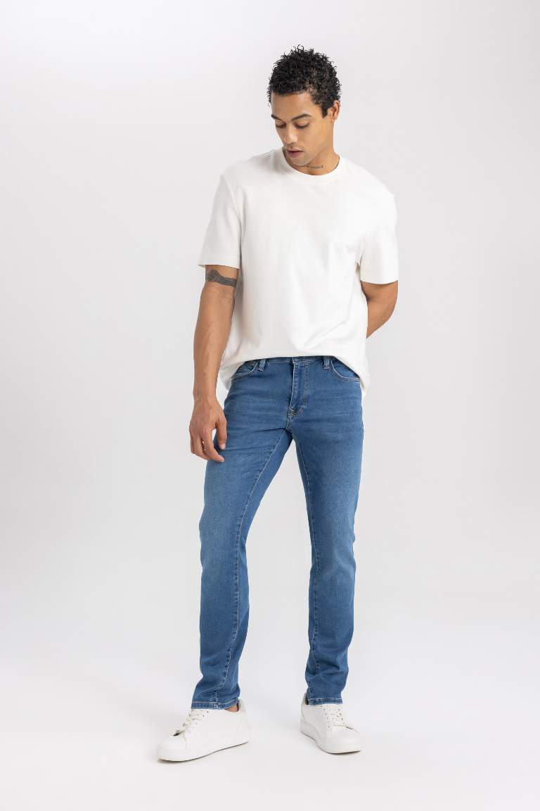 Jean Coupe slim à taille normale