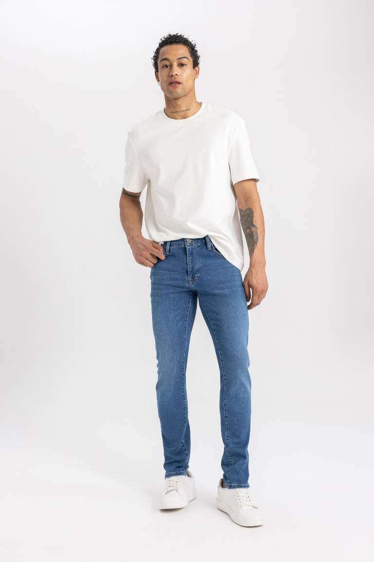 Jean Coupe slim à taille normale