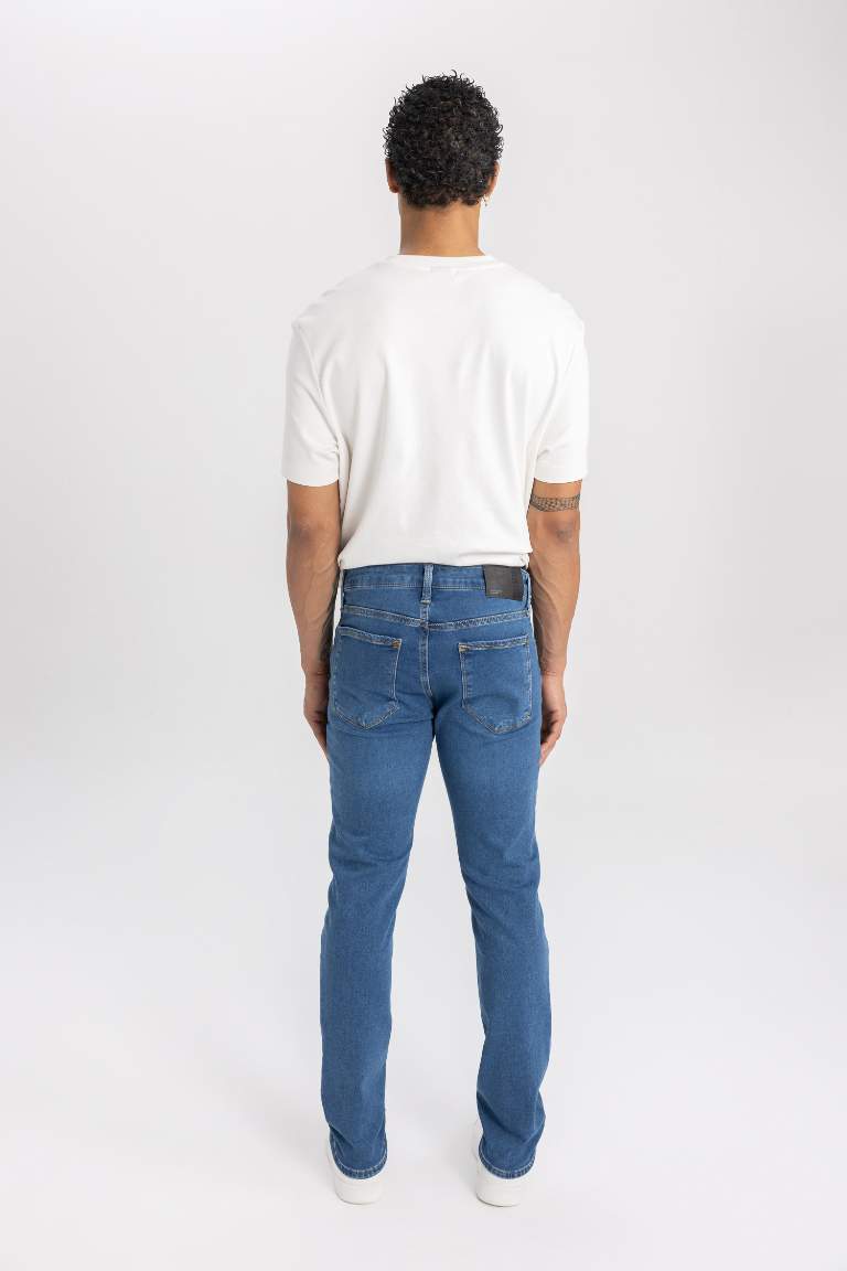 Jean Coupe slim à taille normale