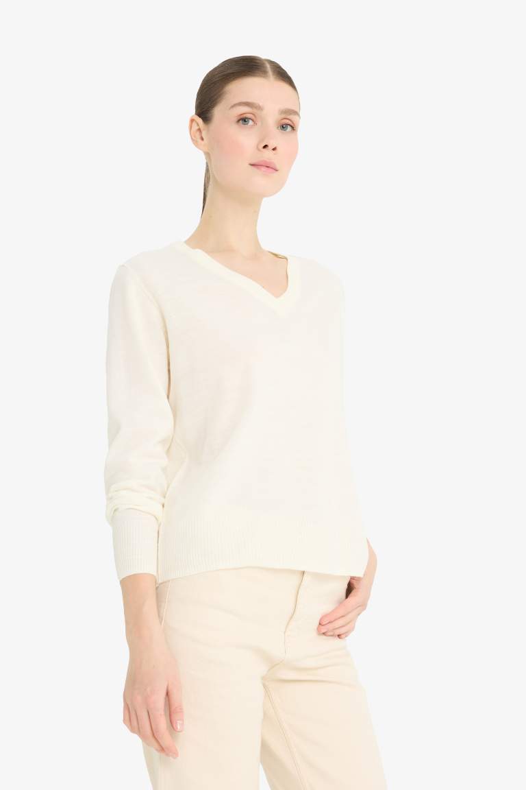 Relax Fit Soft Texture V Neck Basic Knitted Pullover