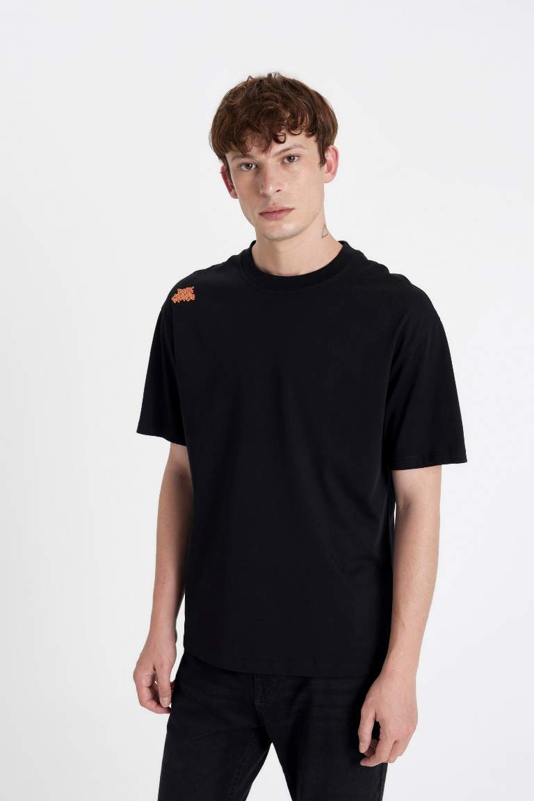 Oversize Fit Crew Neck Back Printed T-Shirt
