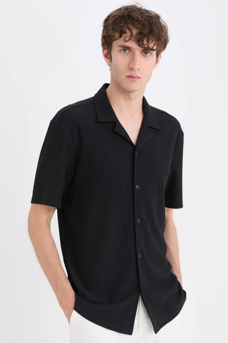 Modern Fit Resort Neck Short Sleeve Shirt