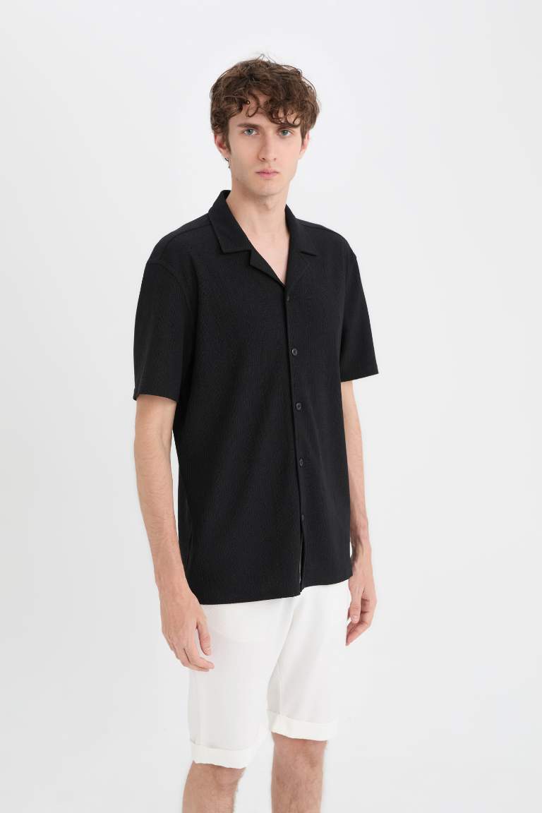 Modern Fit Resort Neck Short Sleeve Shirt