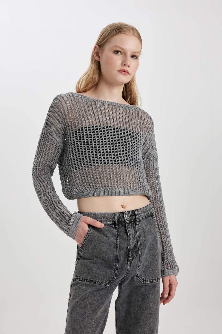 Relax Fit Boat Neck Crochet Pullover