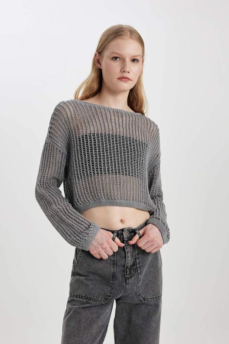 Relax Fit Boat Neck Crochet Pullover