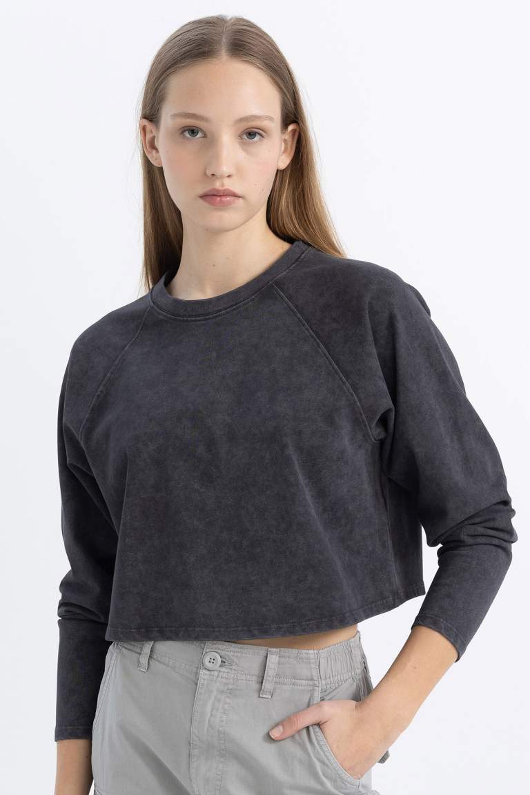 Loose Fit Washed Faded Effect Long Sleeve T-Shirt