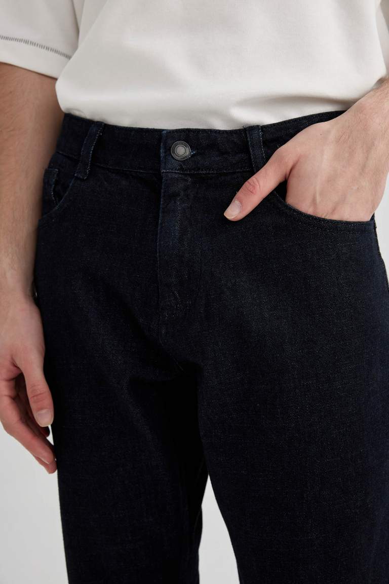 Pantalon en Jean taille normale à Coupe Carotte et décontractée