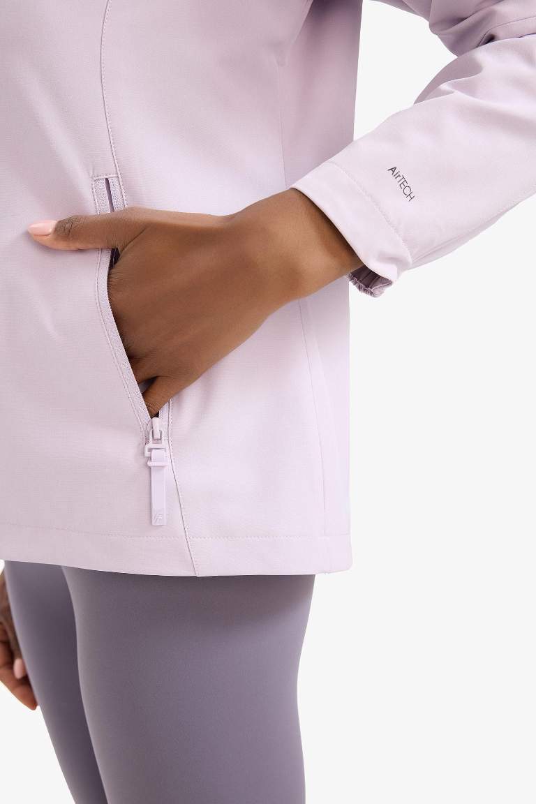 DeFactoFit Su İtici Regular Fit Kapüşonlu Fermuarlı İpek Kumaş Yağmurluk