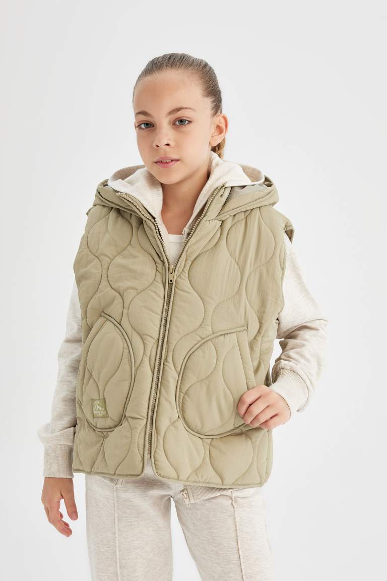 Girl Waterproof Hooded Puffer Vest