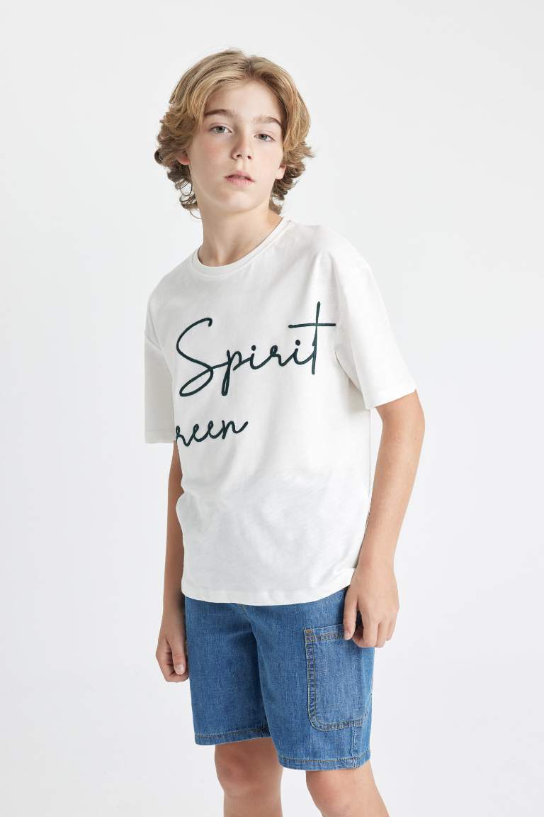 Boy Oversize Fit Crew Neck Embroidered T-Shirt