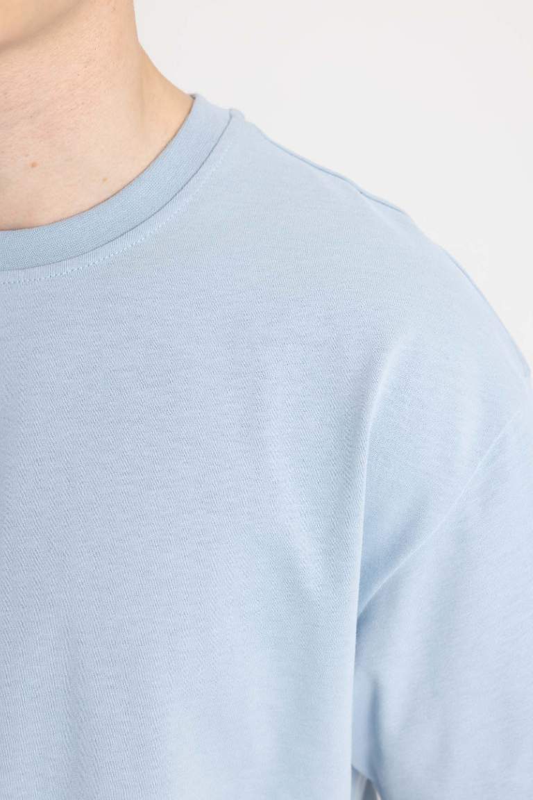 Boxy Fit Crew Neck Basic T-Shirt