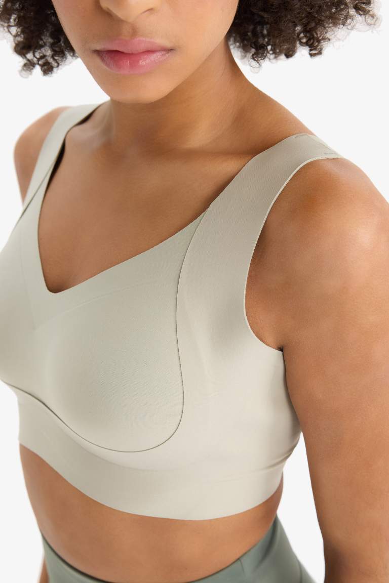 DeFactoFit V Neck Heavy Fabric Sports Bra