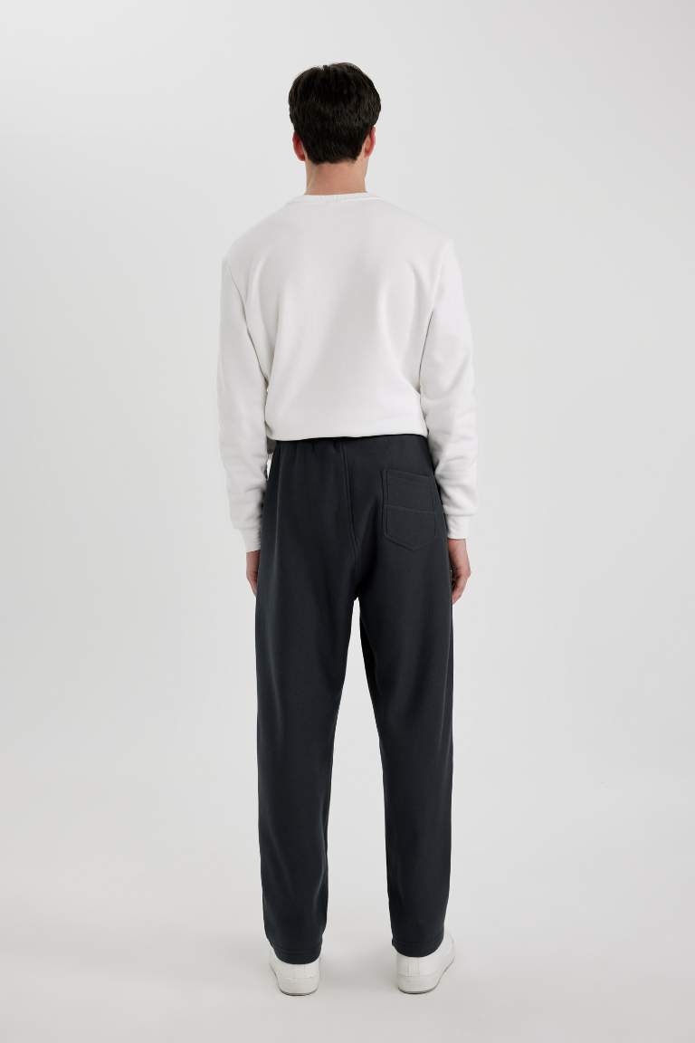 Oversize Fit Regular Hem With Pockets Sweatpants