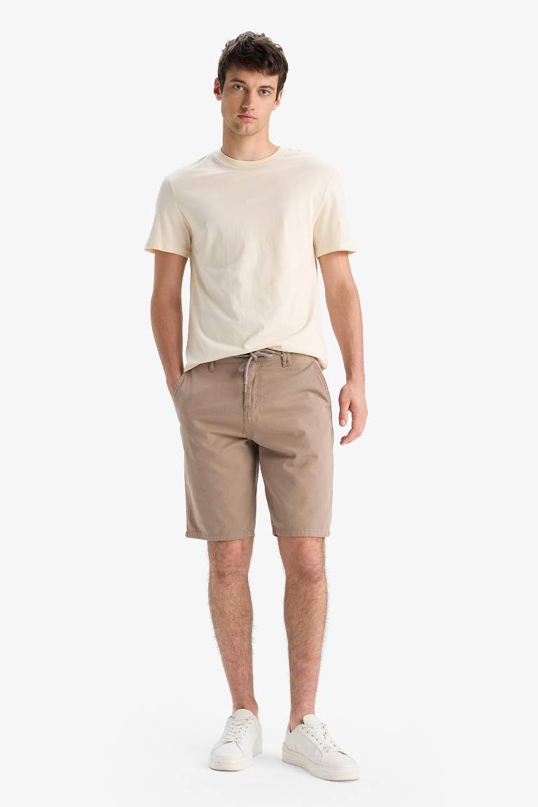 Short droit en gabardine Coupe régulière