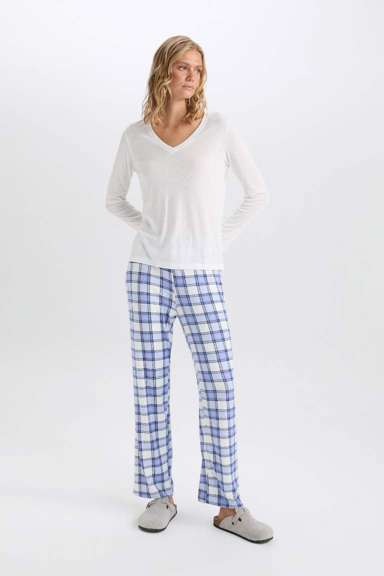 Fall in Love V Neck Basic Top Checked Bottom 2 Piece Pajama Set