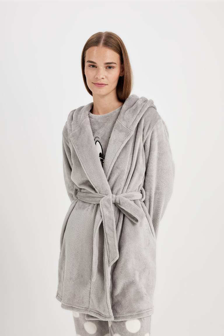 Fall in Love Regular Fit Welsoft Plush Robe