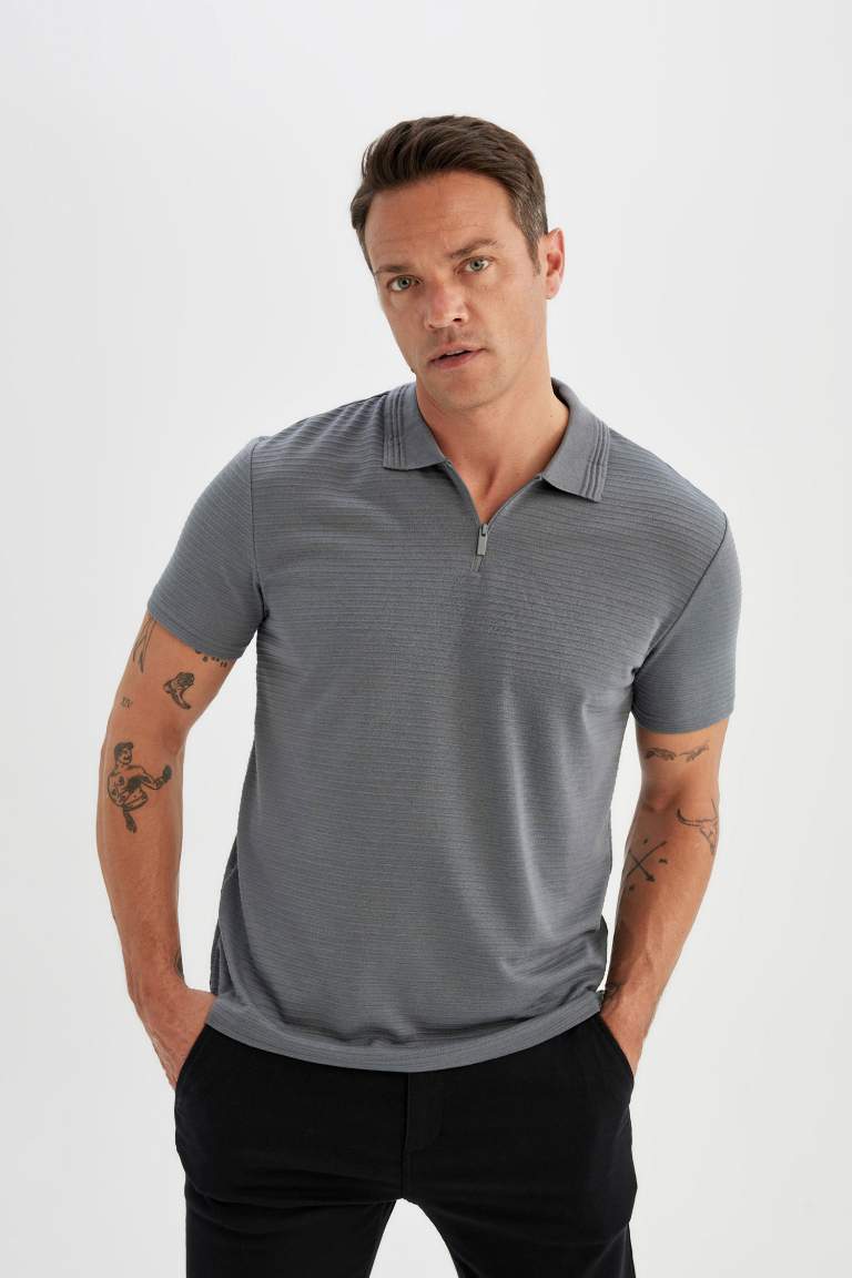 New Regular Fit Zippered Polo T-Shirt