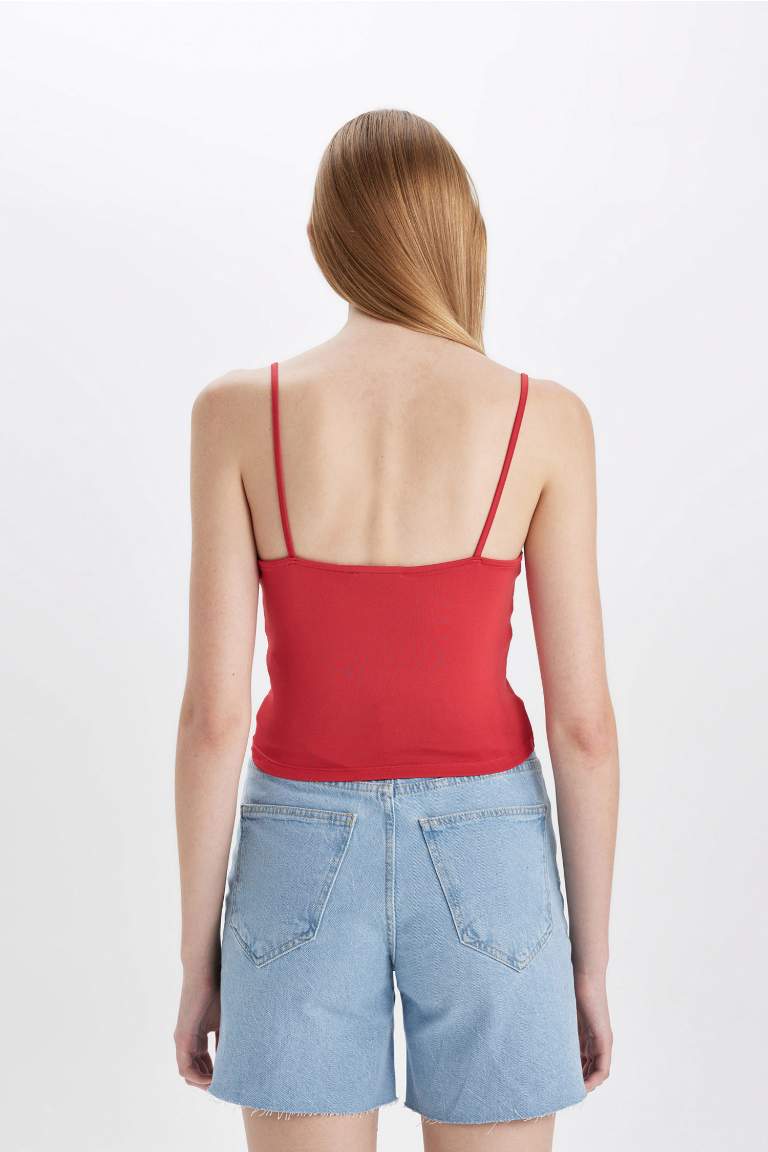 Fitted U-Neck Strappy Tank Top