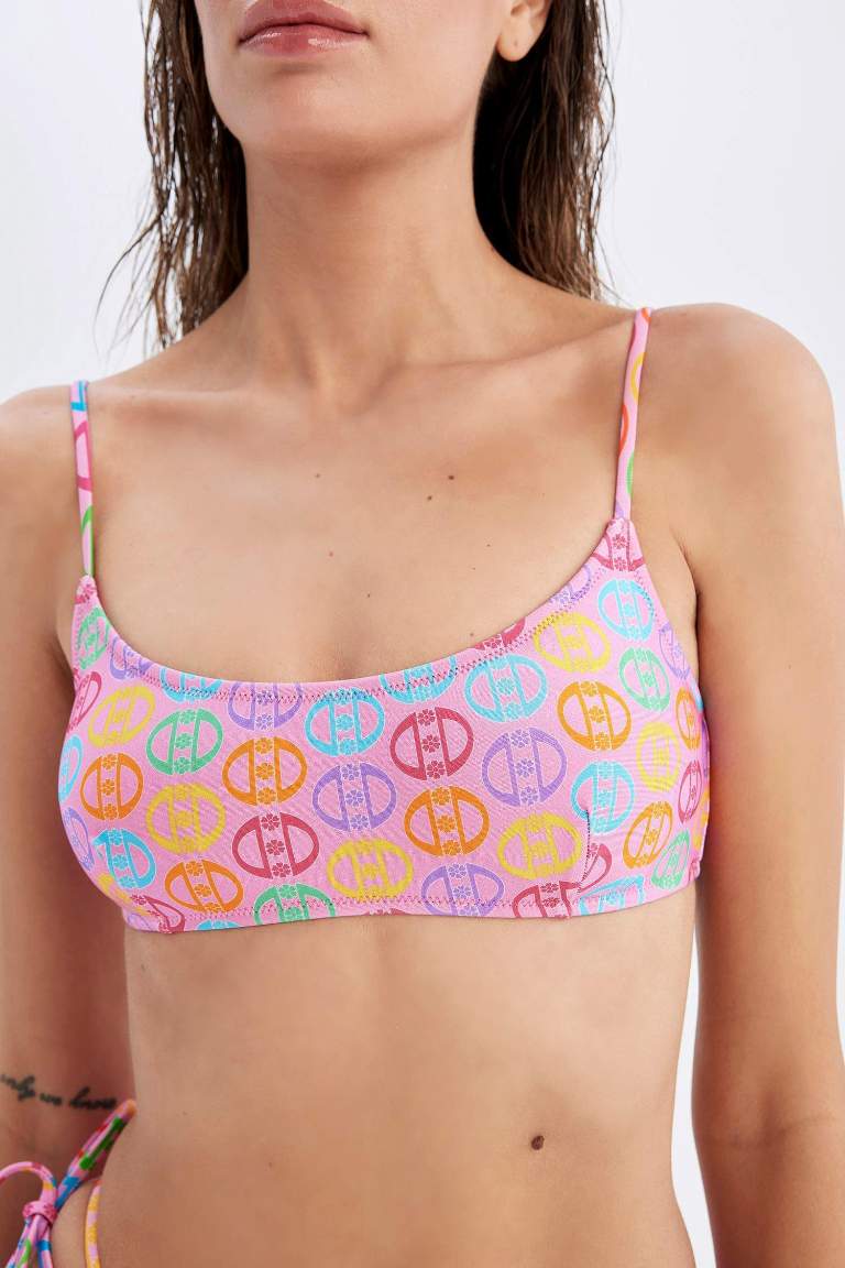 Declara x DeFacto Desenli Bikini Üstü
