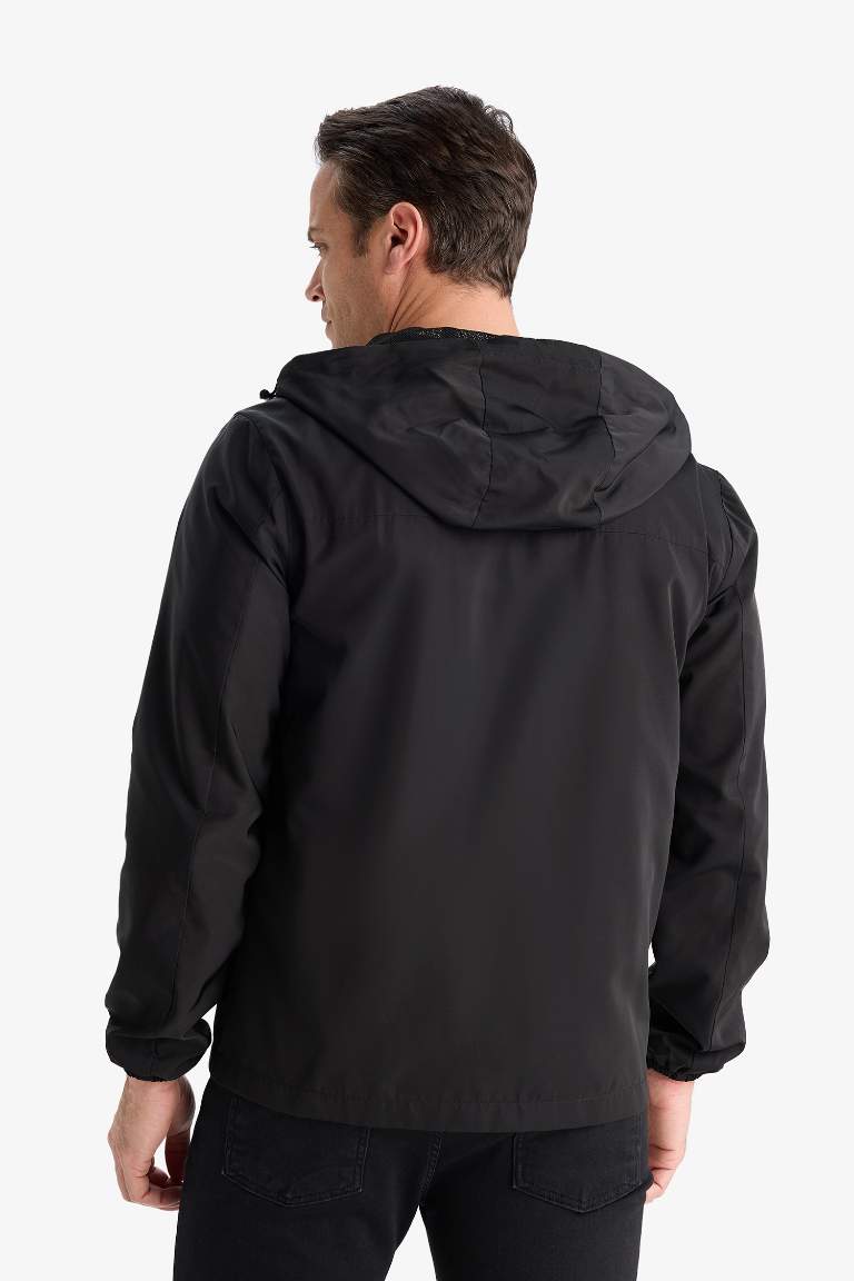 Su İtici Slim Fit Dar Kesim Kapüşonlu Fermuarlı Mevsimlik Baharlık Mont