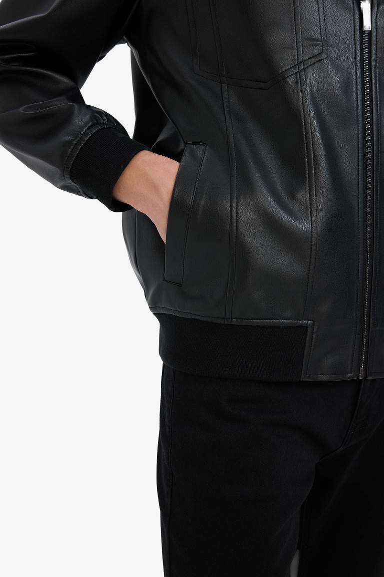 Regular Fit Gömlek Yaka Fermuarlı Suni Deri Ceket Mont